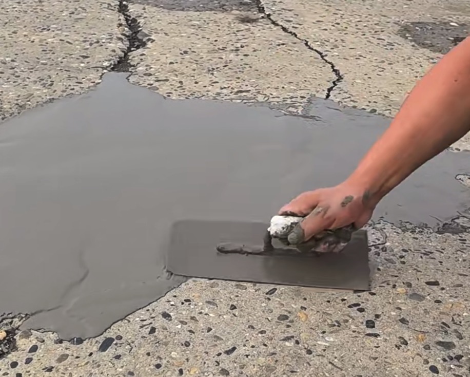 婺源CGM 高效薄层道路修补料（CGM 道路抢修料）